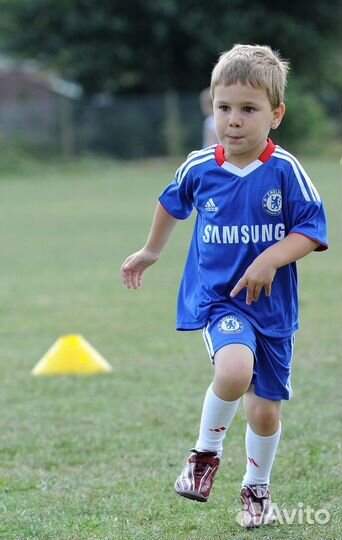 Занятия с ребенком (футбол/физическое развитие)