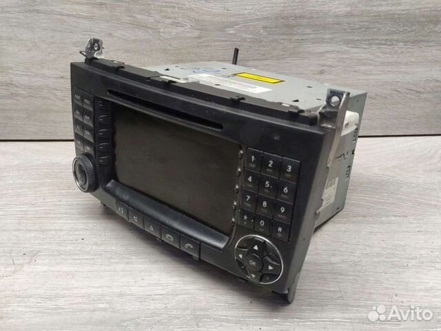 Магнитола Mercedes С W203