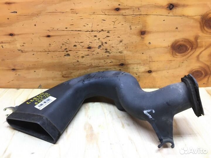 Воздухозаборник Toyota Corona Premio ST210 3sfse