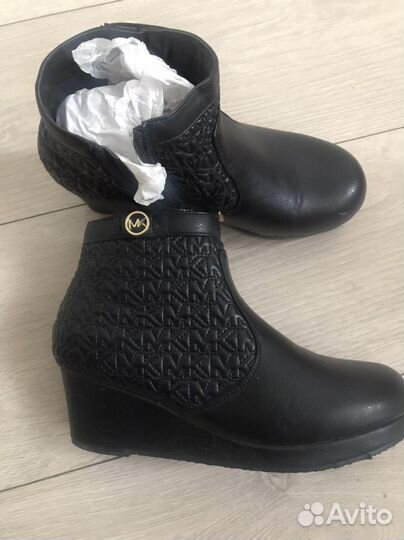 Ботинки Mishael kors (34 размер)для девочки