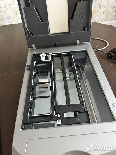 Сканер Epson perfection 4180 photo с рамкой