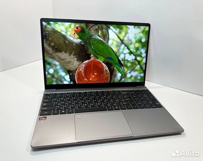 Мощный новый ноутбук Ryzen 5700U 16GB+SSD M.2