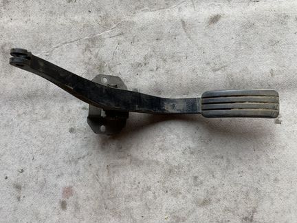 Педаль газа Рено Логан 1 Renault Logan