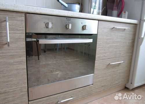 Духовой шкаф Hotpoint-Ariston 59л в отличном сост