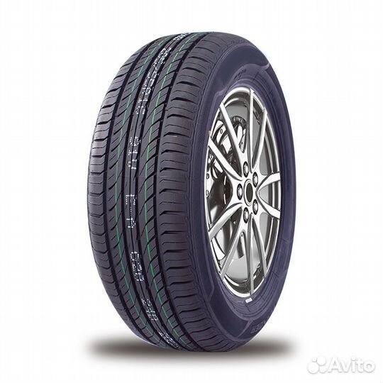 Roadmarch PrimeStar 66 215/65 R17