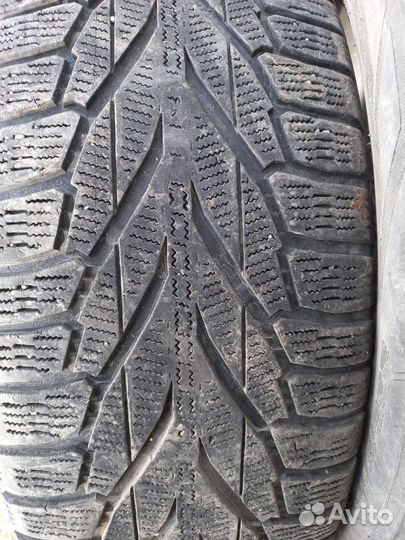 Nokian Tyres Hakkapeliitta R2 SUV 235/60 R18