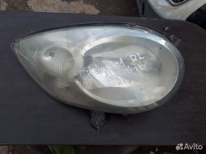 Фара правая Citroen C1 05-14 гг