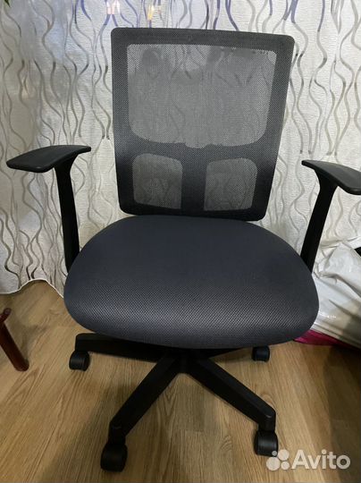 Компьютерное кресло