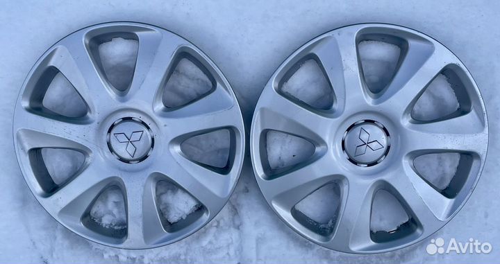 Колпаки на mitsubishi