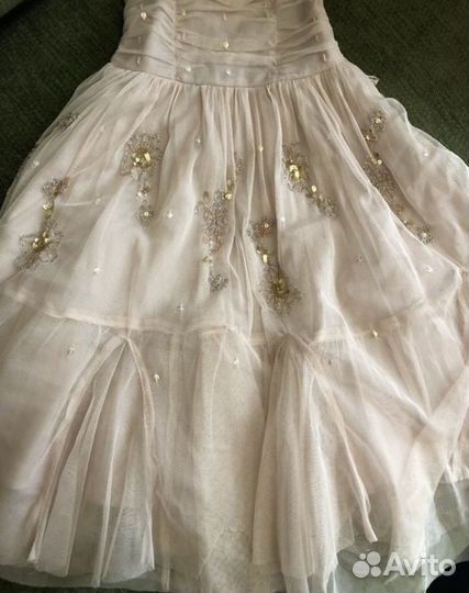 Платье праздничное