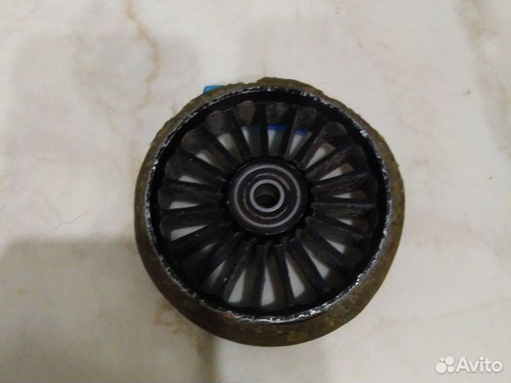 Колесо на самокат стертое