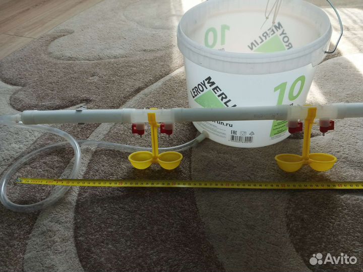 Нипельные поилки для птиц