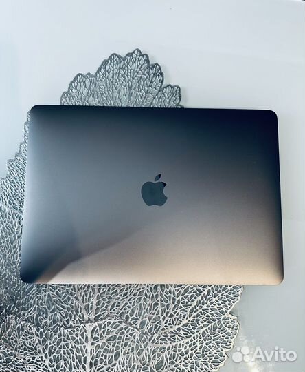 Apple MacBook Pro