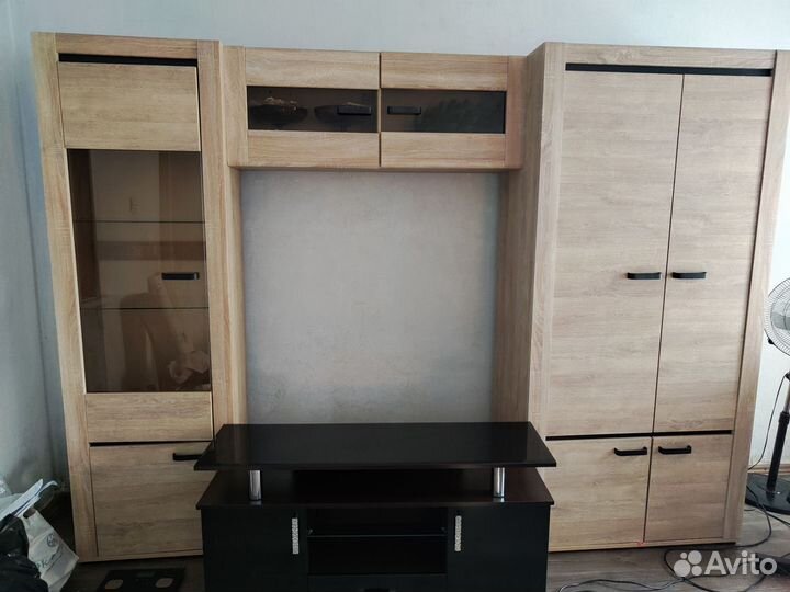 Стенка гостинная