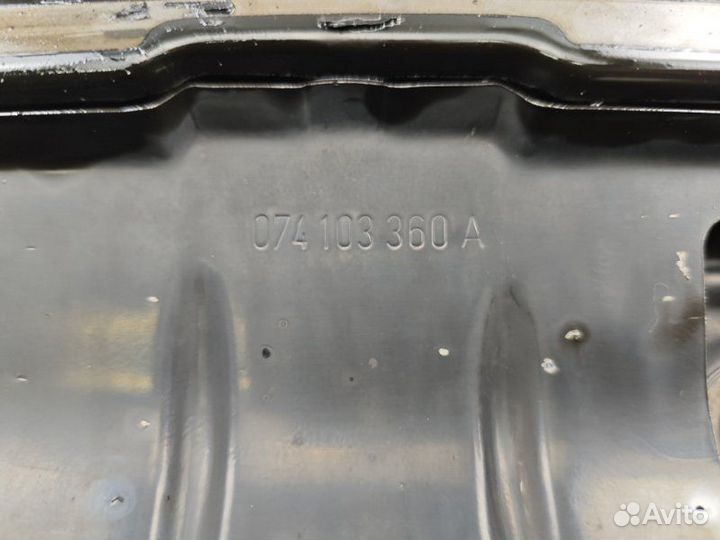 Крышка головки блока цилиндров Volkswagen