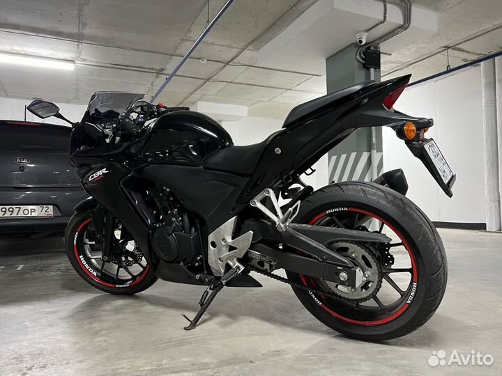 Honda cbr 400r (ABS)