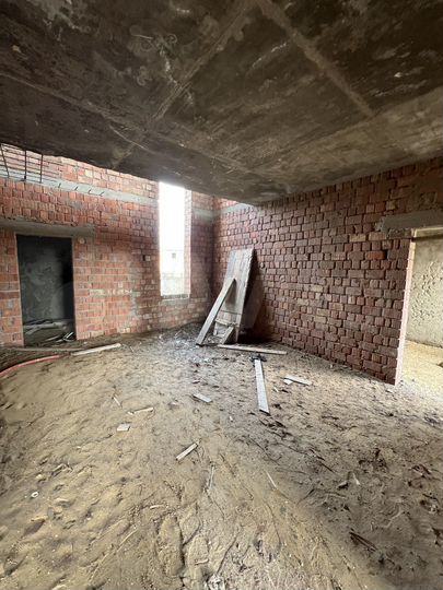 Дом 300 м² на участке 4 сот.