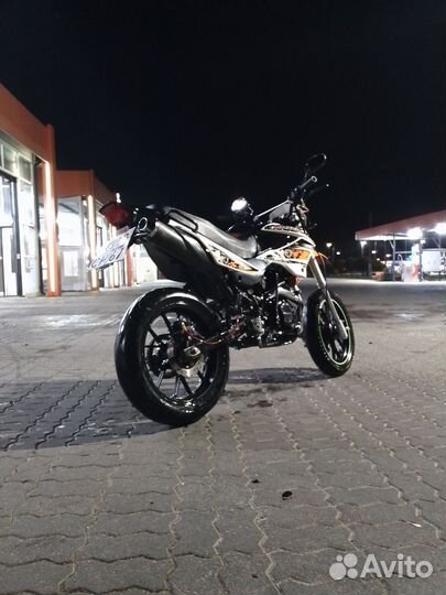 Мотоцикл Stels Enduro 250