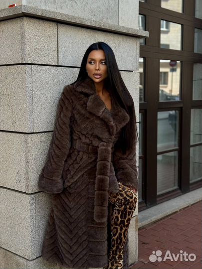 Шуба из экомеха женская
