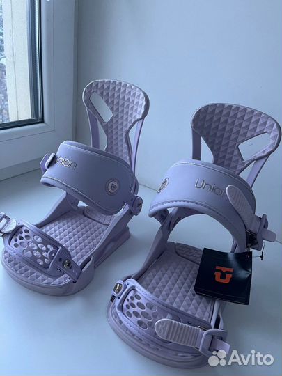 Женские крепления для сноуборда Union Binding Co