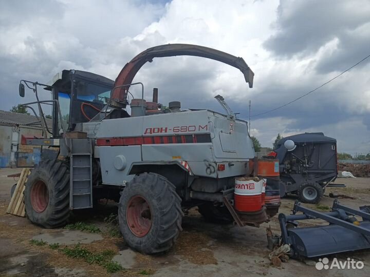 Комбайн Ростсельмаш Дон 680М, 2010