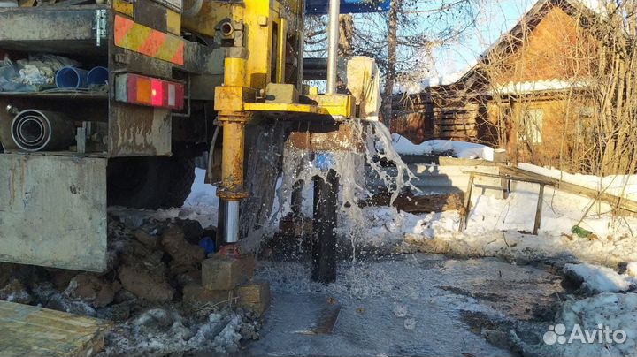 Бурение скважины под воду