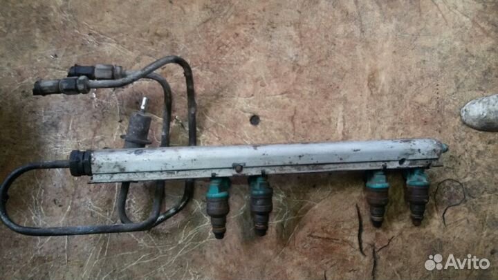 Топливная рампа в сборе на Ваз