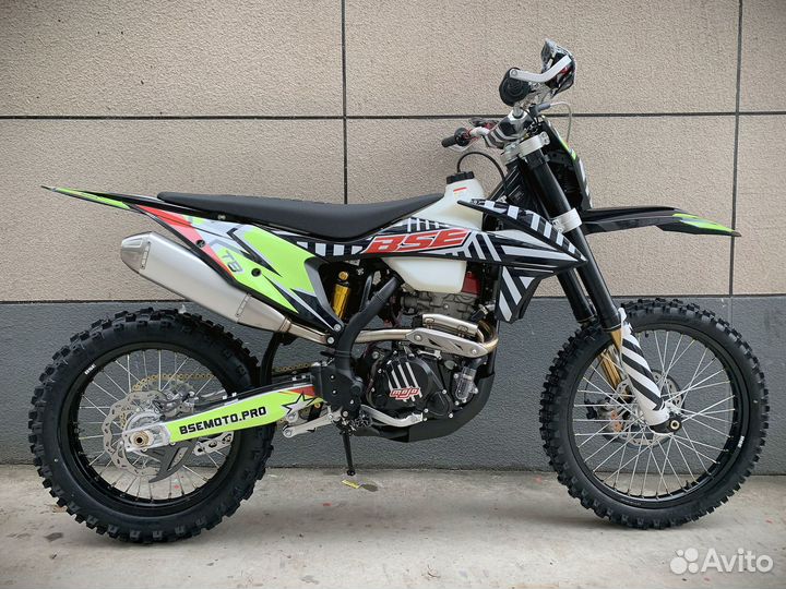 Эндуро / кроссовый мотоцикл BSE T8 Green Twister