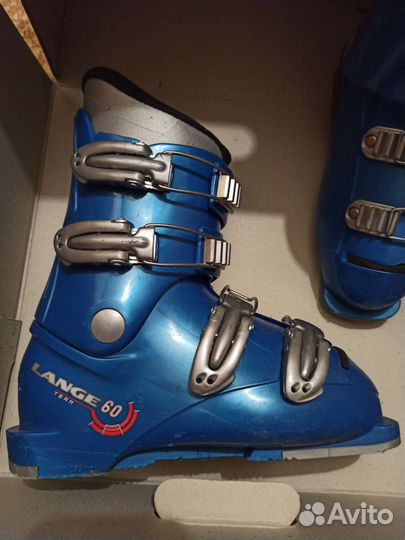 Горнолыжные ботинки детские