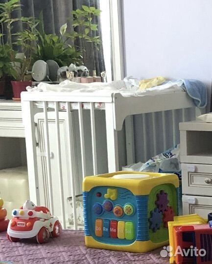 Пеленальный столик