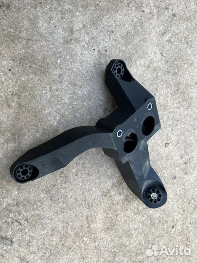 Bmw x1 f48 кронштейн