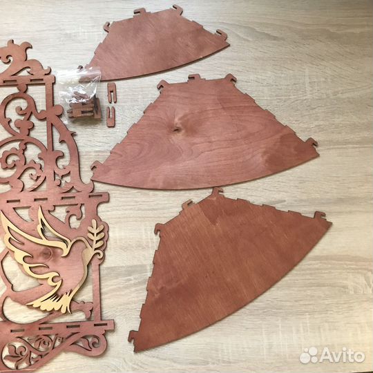 Угловая полка для икон, угловой иконостас