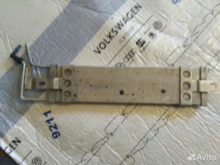 Радиатор масляный Skoda Octavia tour 1997-2011