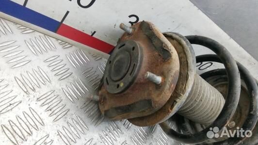 Стойка передняя левая toyota avensis T25 (5ST07K50