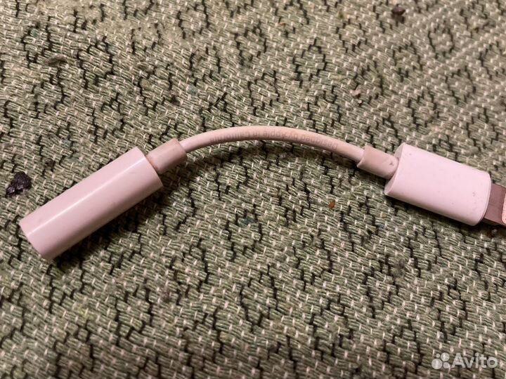 Переходник apple 3.5 jack lightning