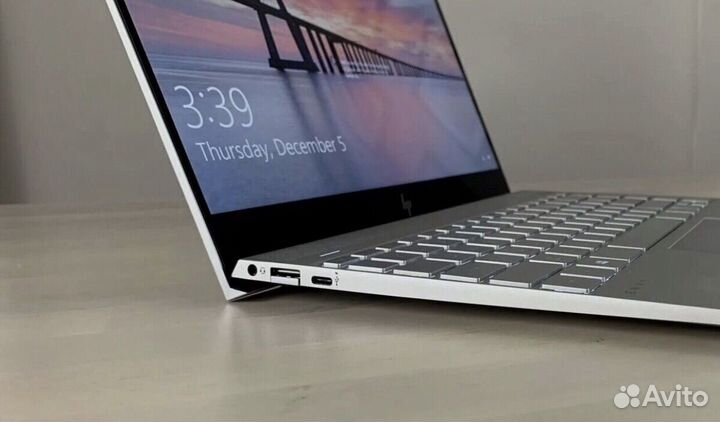 HP envy 13 i7-7500U 2.7Gh/32Gb/512SSD