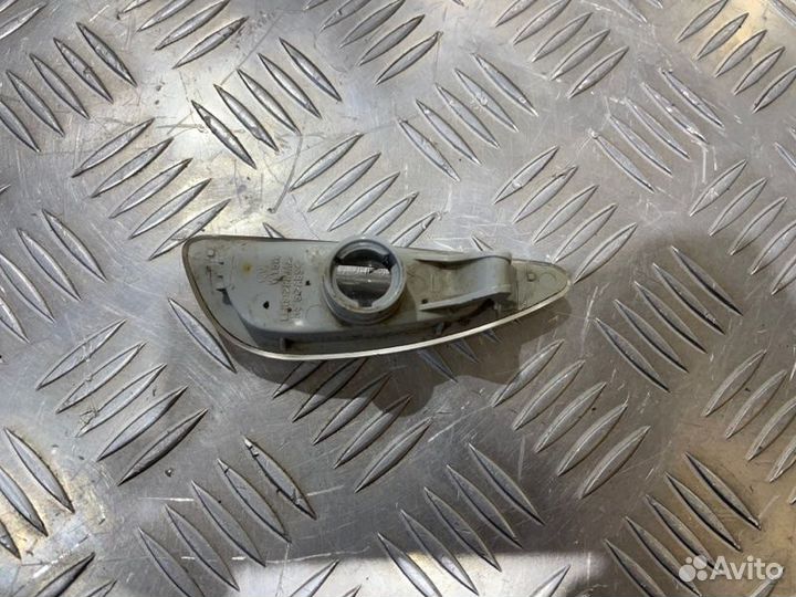 Повторитель поворота в крыло левый Hyundai Solaris