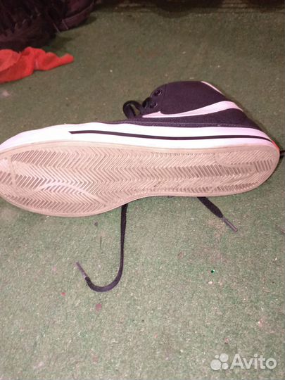 Кроссовки nike