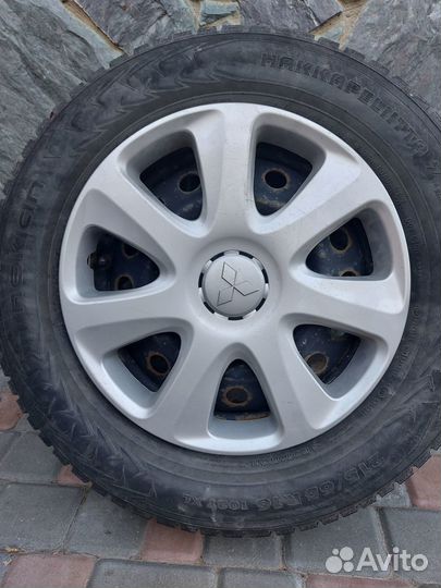 Nokian Tyres Hakkapeliitta 7 215/65 R16
