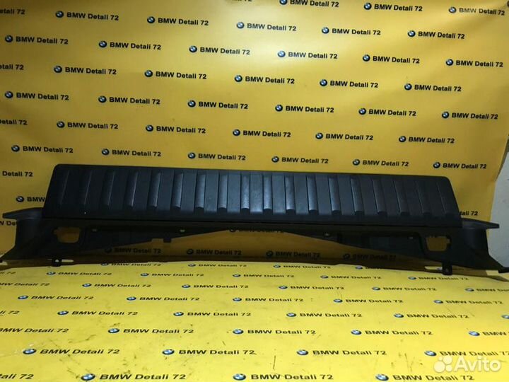 Обшивка багажника задняя Bmw X5 E53 M54B30 2004