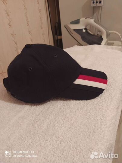 Tommy hilfiger кепка