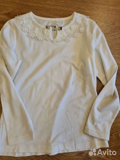 Блузка на девочку 122-128 пакетом