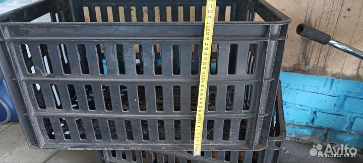 Пластиковые ящики для хранения бу