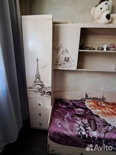 Детская кроватка с матрасом