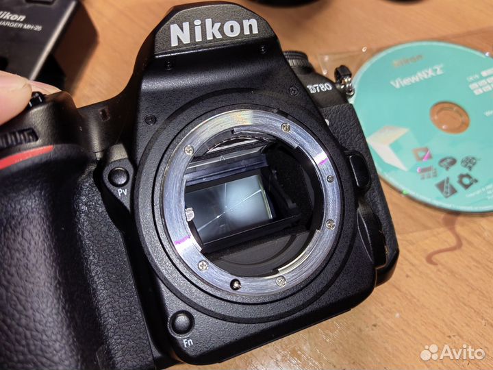 Зеркальный фотоаппарат Nikon D780+объектив. 24т.к