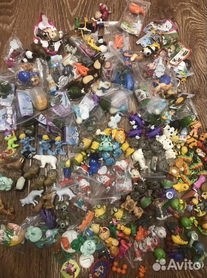 Игрушки из киндер сюрприза пакетом