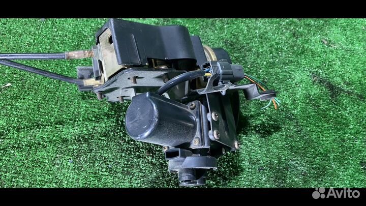 Полуось передняя правая (приводной вал, шрус) Mazd