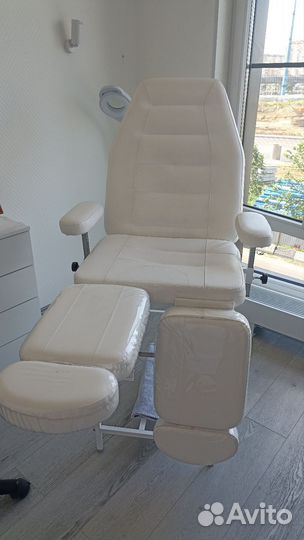 Педикюрное кресло