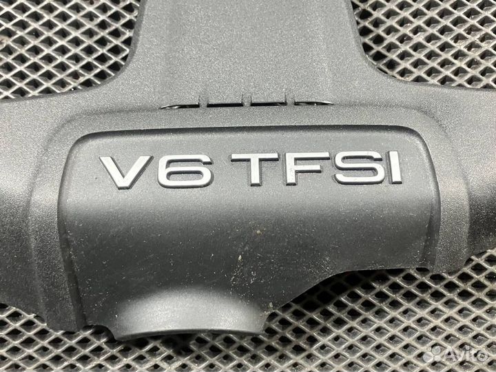 Декоративная крышка двигателя Audi Q7 4L рест