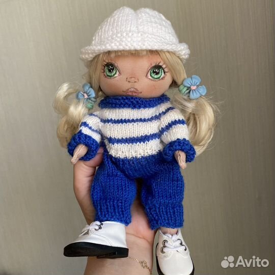 Кукла ручной работы из текстиля